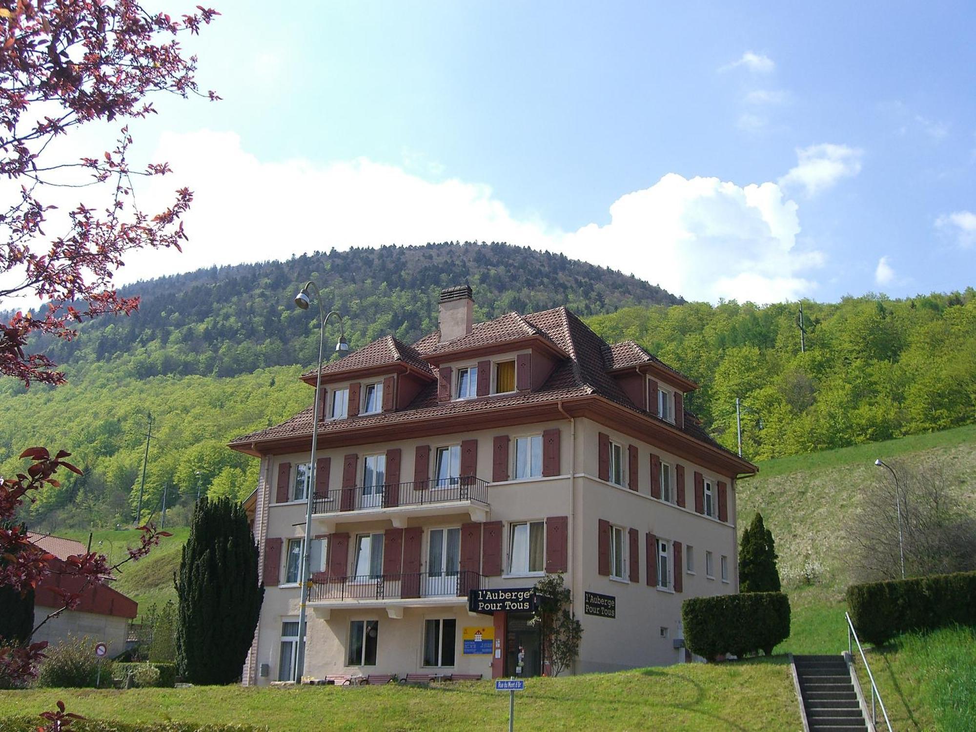 Auberge Pour Tous Vallorbe Exterior photo