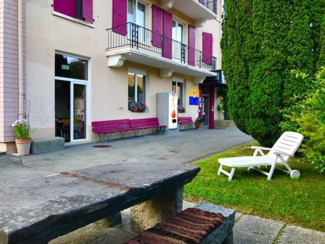 Auberge Pour Tous Vallorbe Exterior photo